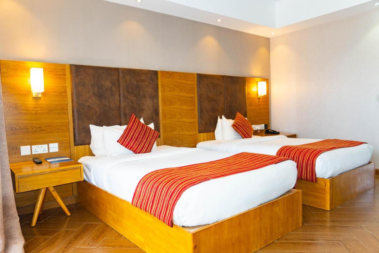 The Alps Hotel Nakuru Exterior photo
